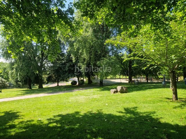 Foto 23ebf6db-9991-451b-90e2-c9f7566401c7. Pis a rúa buxo 2 a Teo