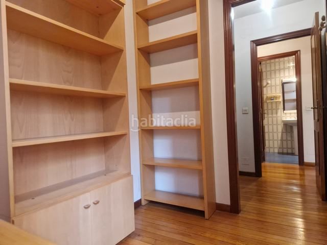 Foto 494cf90b-f9bd-4f92-ab89-b5e16bf76a1e. Pis a rúa buxo 2 a Teo