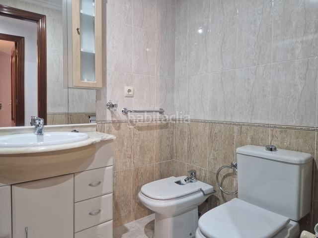 Foto 6107cc92-047f-4b07-beb4-805a29c2bf72. Piso en rúa alcalde lorenzo 18 azabache vende impecable piso en Bertamirans en Ames