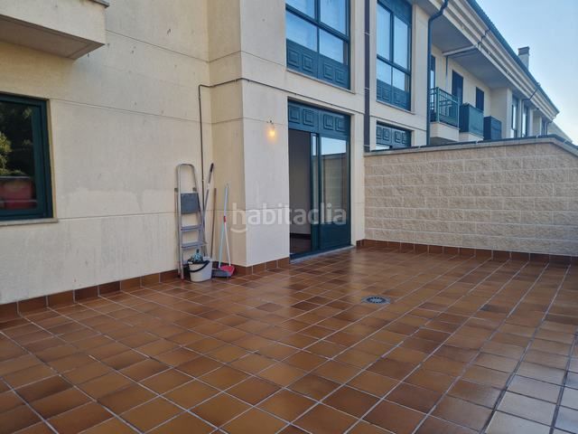 Foto a037ec07-f057-4abc-b083-e95b573088c8. Piso en rúa alcalde lorenzo 18 azabache vende impecable piso en Bertamirans en Ames