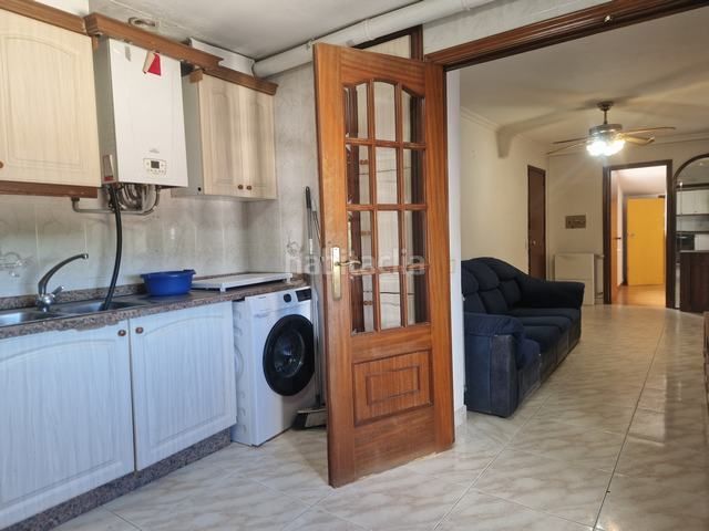 Foto 8c830424-bdf3-494d-b00a-61c3f4125b71. Penthouse in rúa das oblatas 14 in Campus Sur - Santa Marta Santiago de Compostela