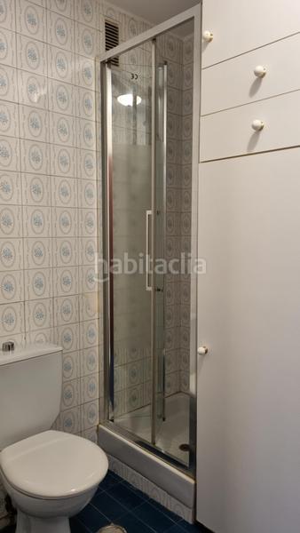 Foto aebb315b-842f-43db-843c-975001cf99ad. Alquiler piso  para curso en a rosa, 3 dormitorios en Santiago de Compostela