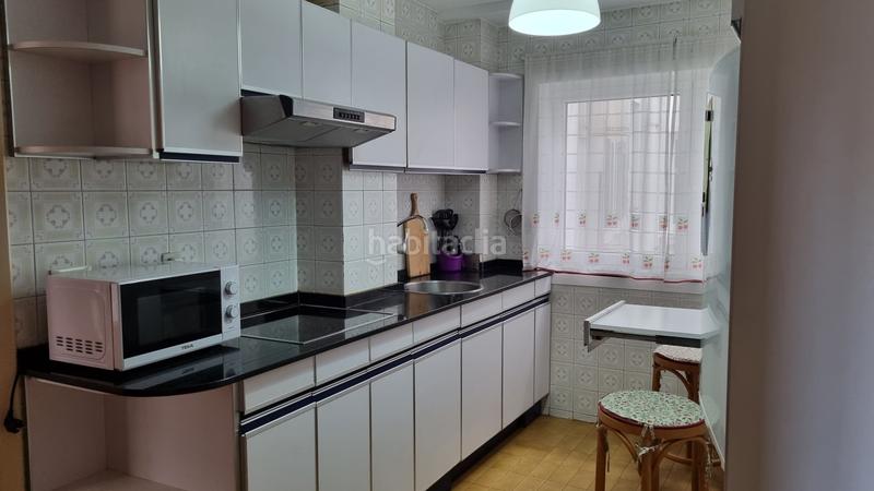 Foto bd2a6bbd-0695-4721-a56b-5b4417cceb73. Location appartement avec chauffage dans Ensanche - Sar Santiago de Compostela