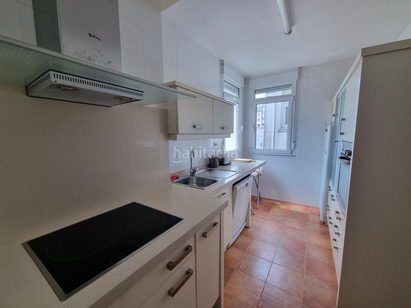 Foto bc4f718b-c2b5-4c85-ae04-cd1520442482. Pis a rúa de frei rosendo salvado 1 a Ensanche - Sar Santiago de Compostela