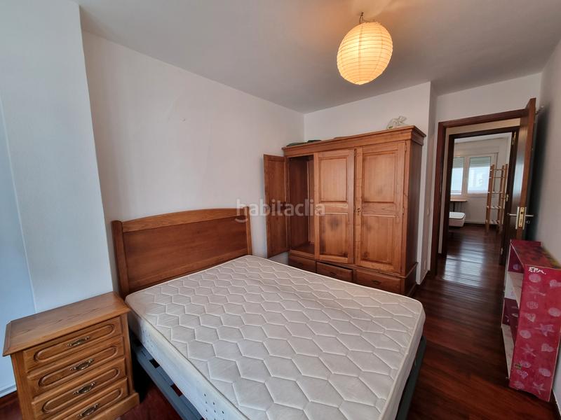 Foto 57da8014-9dfe-4ee2-90ae-2d821b8dd62a. Alquiler piso en rúa de frei rosendo salvado 21 piso 3 dormitorios para curso en Santiago de Compostela