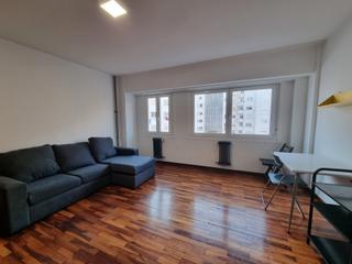 Rent Flat in Rúa de frei rosendo salvado 14. Piso amueblado amplio y luminoso, 2 dormitorios