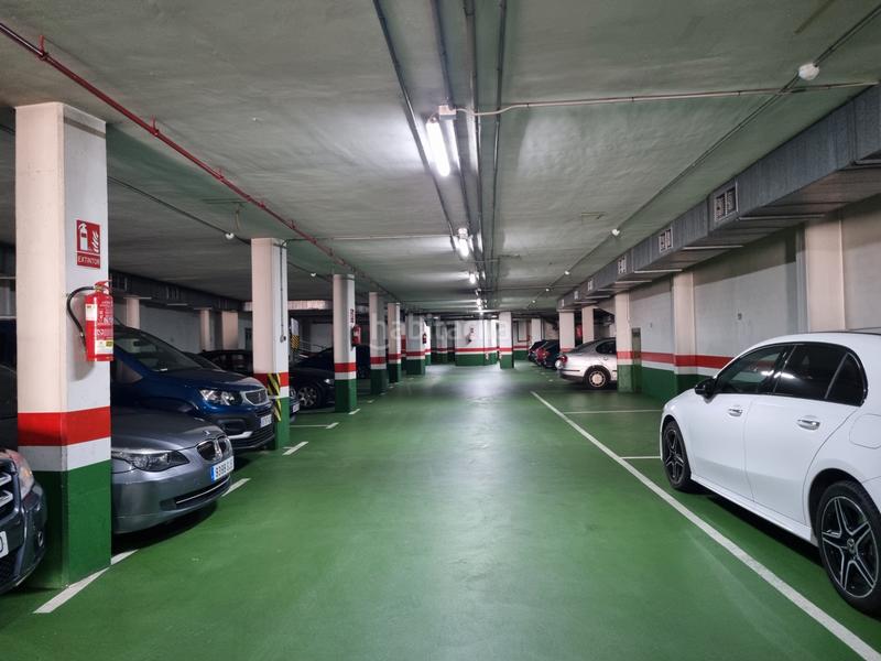 Foto 3f8944ee-ec16-408c-8984-6a9895956281. Aparcament cotxe a rúa do xeneral pardiñas 18 a Ensanche - Sar Santiago de Compostela