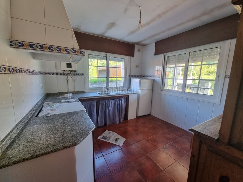 Foto dde79b25-09ac-4b5c-861c-bf6784a7d33a. Maison dans Bertamirans Ames