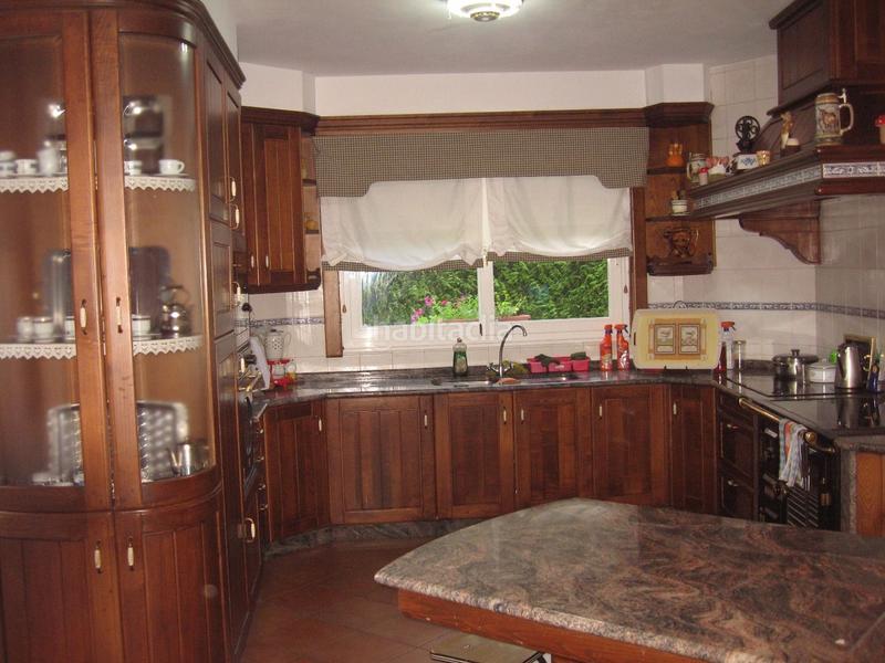 Foto 820781c5-4755-45a6-9678-df44c117f9a0. Casa con parcheggio piscina in Parroquias de Santiago Santiago de Compostela