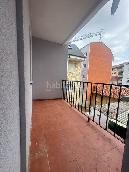 Foto 1b3137ee-5a4d-40b2-8efe-f007bc6d3073. Rent flat with heating in La Lastra León