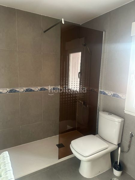 Foto 7961e29a-6877-4496-8ec3-7f0250d222f4. Rent flat with heating in La Lastra León