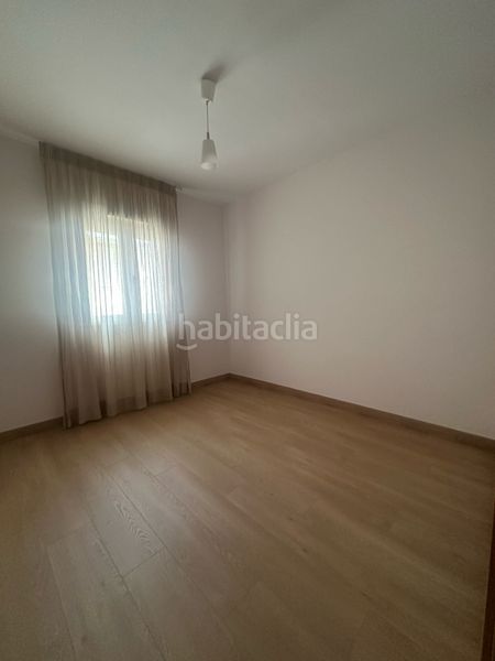 Foto d0ee5230-0367-4d84-ab9d-613487432878. Rent flat with heating in La Lastra León