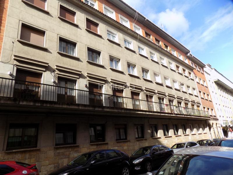 Foto ede76021-0a11-4189-a85d-64a2fcb1ff94. Piso en Centro Gijón