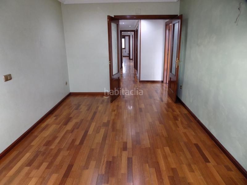 Foto 54751723-8870-4af1-a780-78dce9ad8223. Dachwohnung mit heizung in Centro Gijón