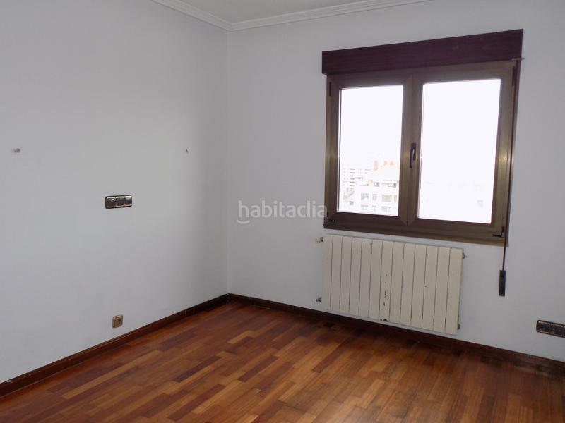 Foto 59c05e95-4cd1-4a10-8dce-08b96e511322. Dachwohnung mit heizung in Centro Gijón