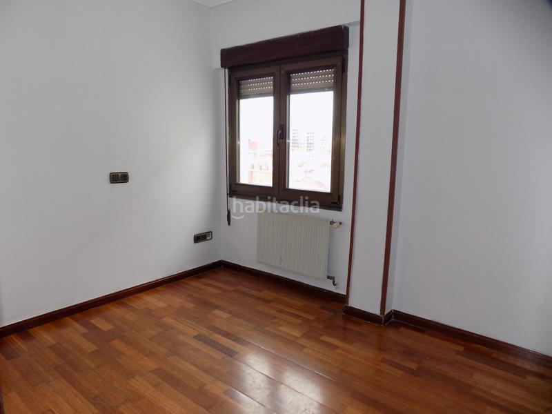 Foto 7afa3774-27e8-44ee-88be-9aa24a2b12e3. Dachwohnung mit heizung in Centro Gijón