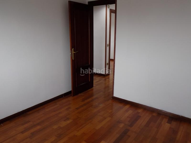 Foto e577f30b-4f9f-4e31-a084-d2607fdcd076. Dachwohnung mit heizung in Centro Gijón