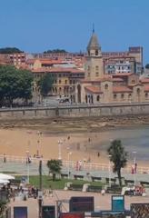 Etagenwohnung en Calle jacobo olaeta 6. Vistas al mar, playa san lorenzo, gijon, asturias.