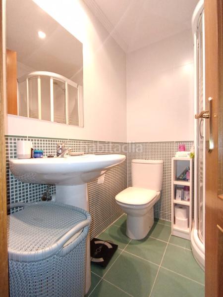 Foto ab476fe9-fea9-4586-9b62-ddf1faa59d79. Pis a avenida de portugal 84 a El Polígono Gijón