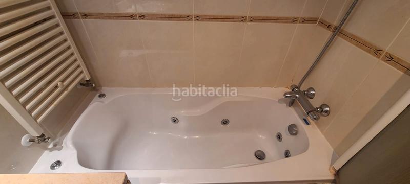 Foto c42f36db-8a5d-409e-9bd7-269c9747cbb8. Pis a avenida de portugal 84 a El Polígono Gijón