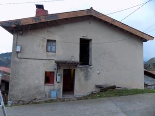 Masia a Lugar collado de andrin 13. Se vende casa en collado de andrin. asturias