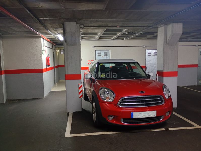 Foto 9c2b0646-ea89-4b61-9747-ec3f42af1c82. Aparcament cotxe a Montevil Gijón