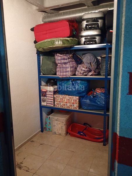 Foto dcfe833c-66e9-408d-b411-6b7ee3ba4a4e. Aparcament cotxe a Montevil Gijón