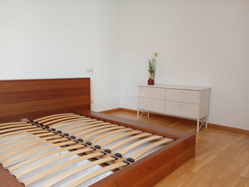 Foto 1c3294ad-757c-4562-a706-269c50daaee0. Location duplex avec chauffage parking dans Llano Gijón