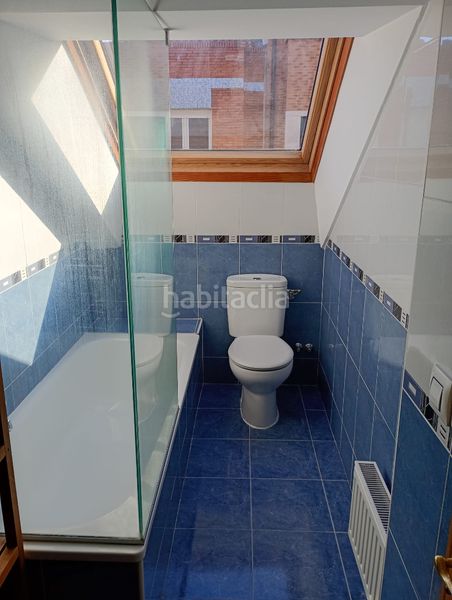 Foto 8395b9f3-2c6c-493a-bde5-3604093dd067. Location duplex avec chauffage parking dans Llano Gijón