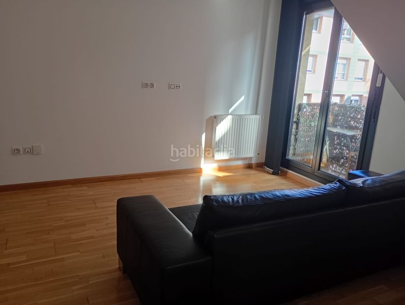 Foto f940024b-c252-45f4-98e5-f61532ec1d94. Location duplex avec chauffage parking dans Llano Gijón