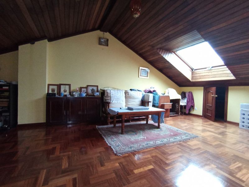 Foto 2142389e-1070-4ce9-bb03-72310f4c5b5c. Casa a schiera in camino arenas 654 in Somió Gijón