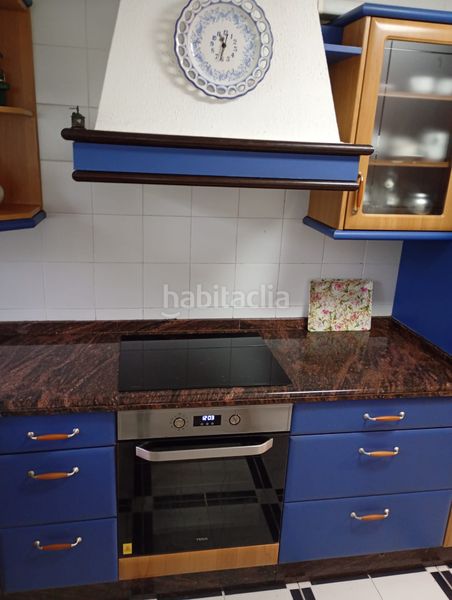 Foto b6465b04-5020-4e66-9aeb-4394452d69e8. Casa a schiera in camino arenas 654 in Somió Gijón