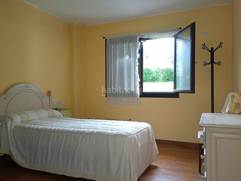 Foto f9b80444-9936-46fc-938b-d1ca171f79ac. Casa a schiera in camino arenas 654 in Somió Gijón