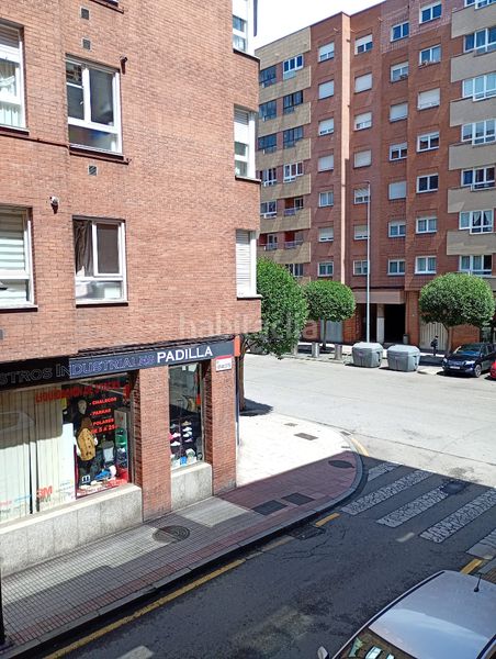 Foto 0ef8a4ee-226a-4207-bbeb-8aec5326a975. Pis a La Calzada Gijón