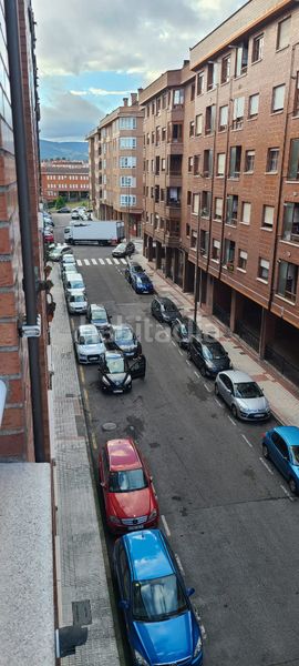 Foto 41f6a78c-1038-4875-a265-3e4e338fc200. Location appartement dans calle de álava 47 dans Pumarín Gijón