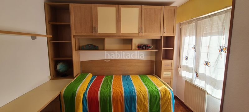 Foto a9e7790a-f1a1-4a45-86b1-f69322d49f8f. Location appartement dans calle de álava 47 dans Pumarín Gijón