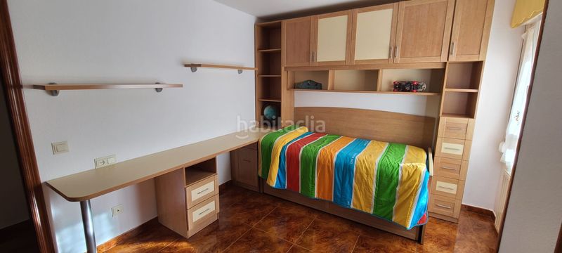 Foto ab809a64-e6d1-4d7d-b300-63023b39d3e0. Location appartement dans calle de álava 47 dans Pumarín Gijón