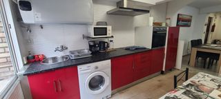 Miete Etagenwohnung in Calle alfonso i 12. Se alquila piso en el centro de gijon, asturias.