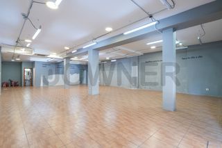 Lloguer Local Comercial  Calle de holanda. Local en alquiler / venta en fuenlabrada – gran oportunidad come