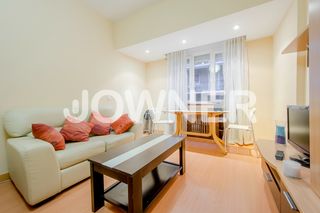 Miete Studiowohnung  Calle de sánchez pacheco. “jowner alquila luminoso estudio en prosperidad”