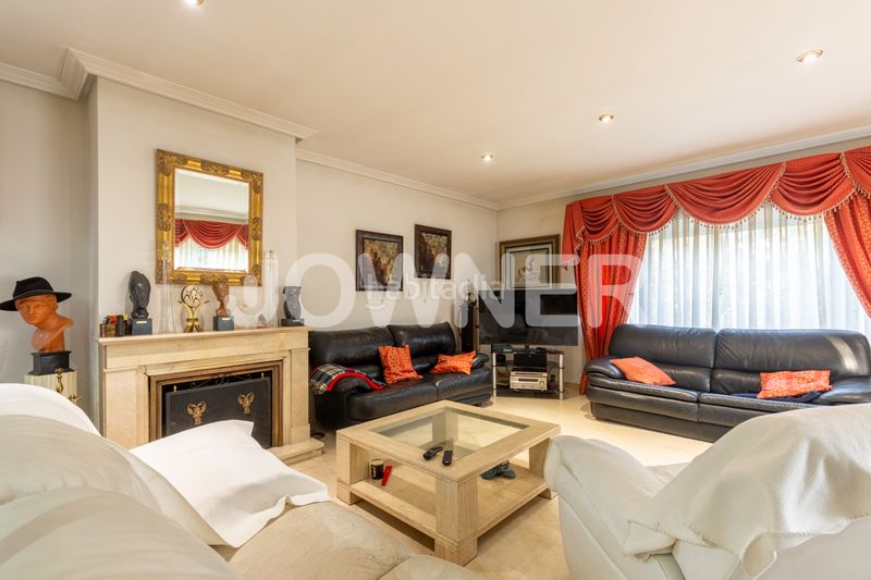 Foto 20feef7b-8609-4d09-ac17-9233402bff3f. Chalet with fireplace heating parking pool in Molino de la Hoz Rozas de Madrid (Las)