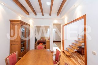 Rent Penthouse  Calle de fuencarral. “jowner alquila fantástico ático en chamberí”