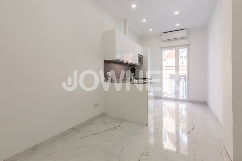 Foto 9c36a3d9-4e37-4882-b73e-f1a6f370f554. Flat with heating in Fuente del Berro Madrid