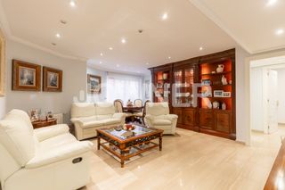 Flat in Calle del Porvenir