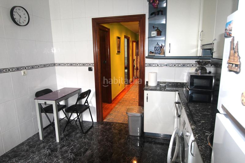 Foto a030cabb-fb2d-42be-a491-9d452cec9120. Flat with heating in Ugao - Miraballes