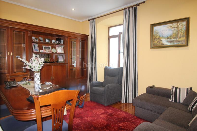 Foto c6a7d0af-a1a0-41d3-950a-e15fe15d83d9. Flat with heating in Ugao - Miraballes