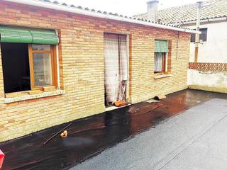 Maison à Navas de Oro. Gran casa en pueblo de navas de oro, con 400 m2 de parcela,

7