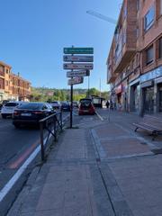 Alquiler Local Comercial  N/a. Innova house alquila

local comercial en la avenida de vía rom