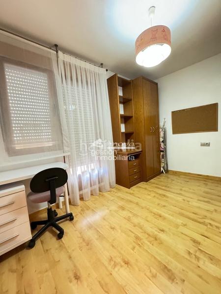 Foto b4846437-d56a-4709-9f82-442396944050. Affitto appartamento con riscaldamento parcheggio in Segovia