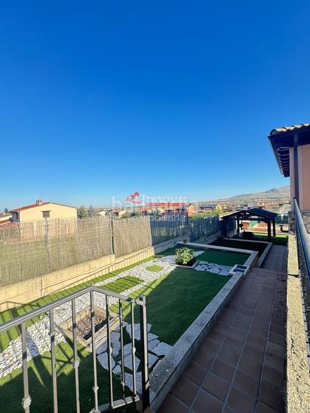 Foto 623afd3c-a682-4ccc-a559-713ff2738805. Haus mit parking in Palazuelos de Eresma